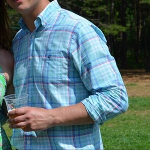 Vineyard vines slim fit tucker shirt